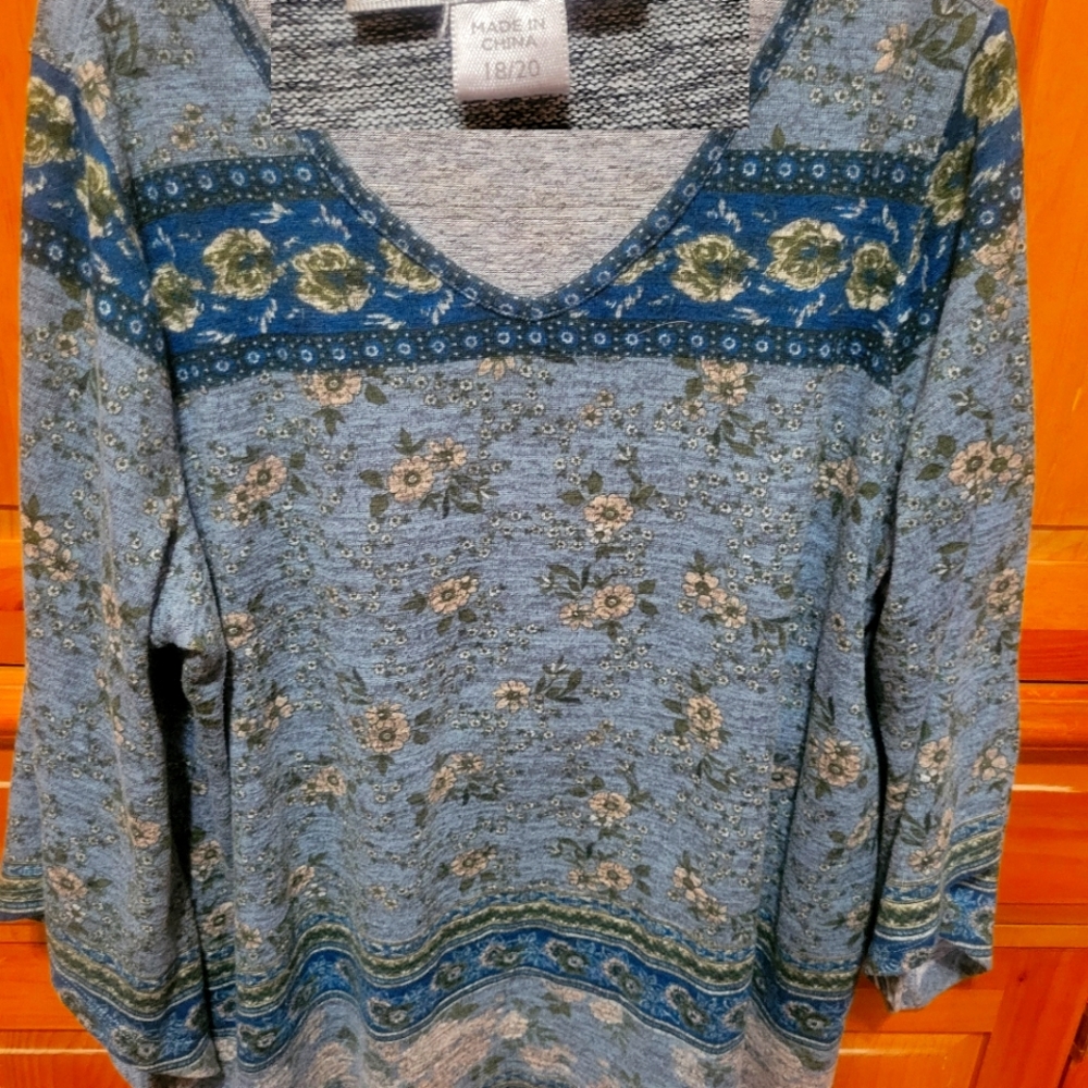 Long sleeve top